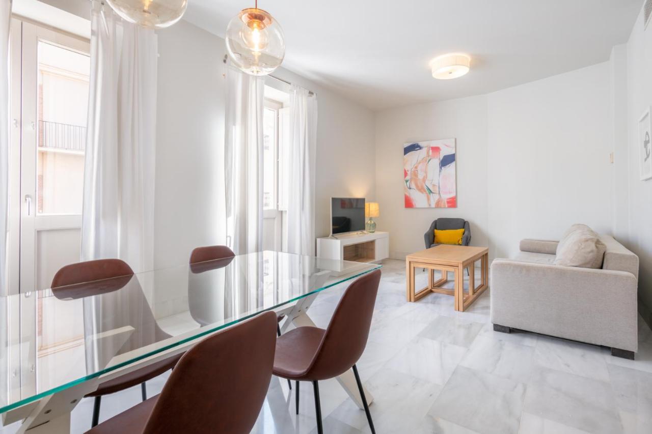 Pinar Vip Class Malaga C/Alcazabilla Экстерьер фото